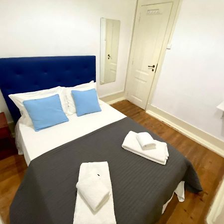 Relax Chiado 3 - Cute Little Double Room With Shared Bathroom Lissabon Exterior foto