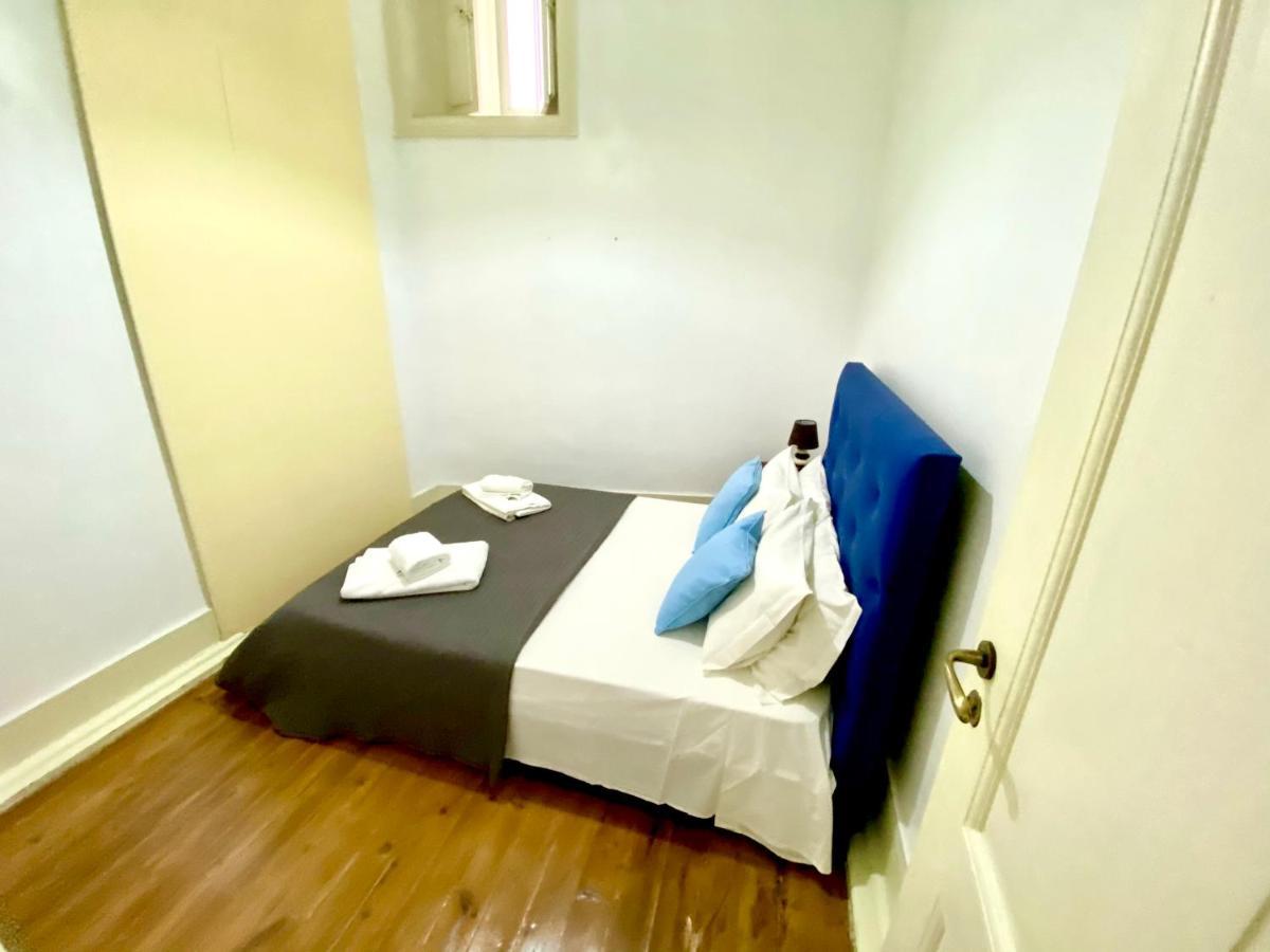 Relax Chiado 3 - Cute Little Double Room With Shared Bathroom Lissabon Exterior foto