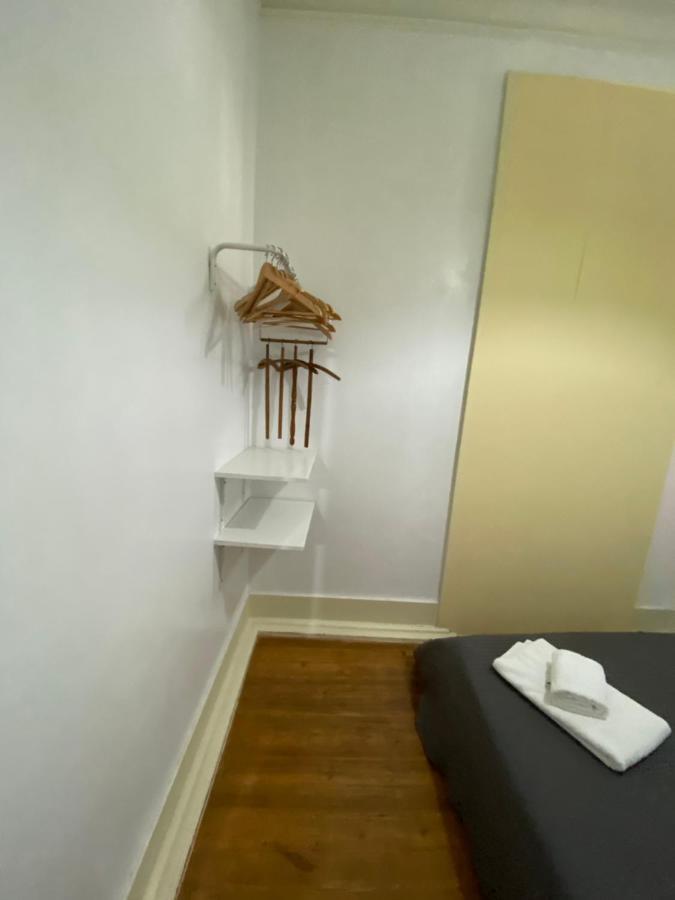 Relax Chiado 3 - Cute Little Double Room With Shared Bathroom Lissabon Exterior foto